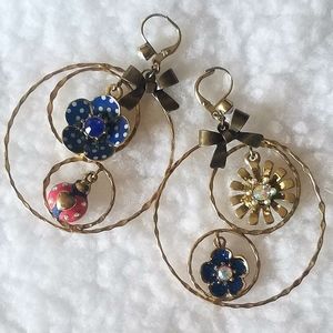 Betsey Johnson gold dangle hoops
